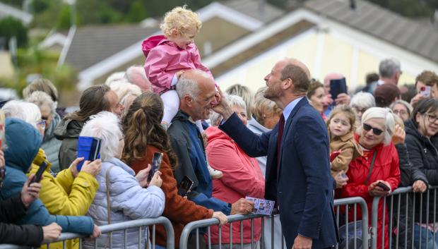 The Princel visits Swiss Valley Community Primary School to meet pupils who took part in the 2024 Urdd Eisteddfod. Then, to mark Air Ambulance Week, The Prince, as Patron, will visit the Wales Air Ambulance headquarters. Llanelli United Kingdom 10 September 2024//ROOKETIM_DSC_8411/Credit:Tim Rooke/SIPA/2409101416 *** Local Caption *** .