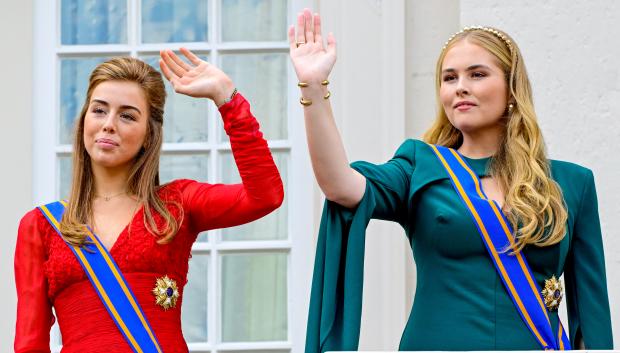 Point de Vue Out
Mandatory Credit: Photo by Shutterstock (14724476bk)
Princess Amalia, Princess Alexia waving to bystanders from the balcony at Noordeinde Palace during Prinsjesdag 2024 celebrations, where they leave Noordeinde Royal Palace and drive to Royal Theater for the throne speech to the members of the Upper and Lower Chamber on Prinsjesdag (Budget Day) 2024, in The Hague.
Prinsjesdag ceremony, The Hague, The Netherlands - 17 Sep 2024 *** Local Caption *** .