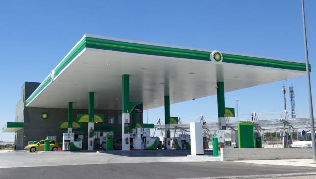 Las gasolineras tradicionales han respondido con programas de fidelización