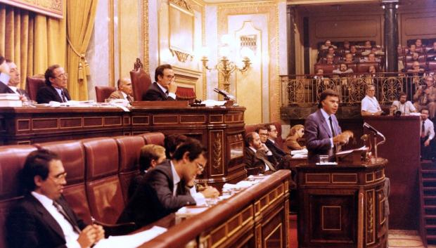 Primer Debate sobre el Estado de la Nación en 1983