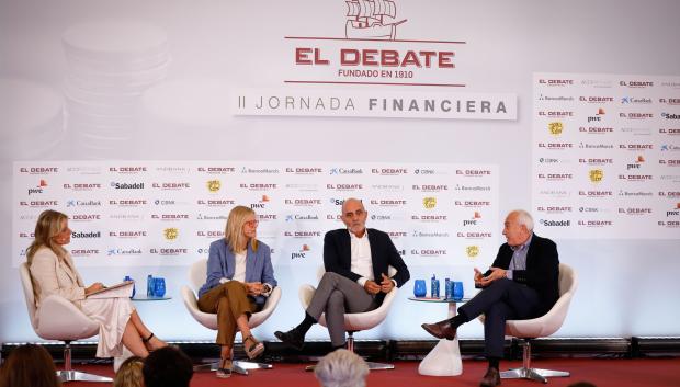 Susana Burgos, Lola Allepuz, Alberto Aza y José Luis Martínez