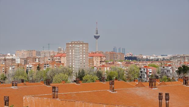 de Torrespaña desde el parque Cerro del Tío Pío