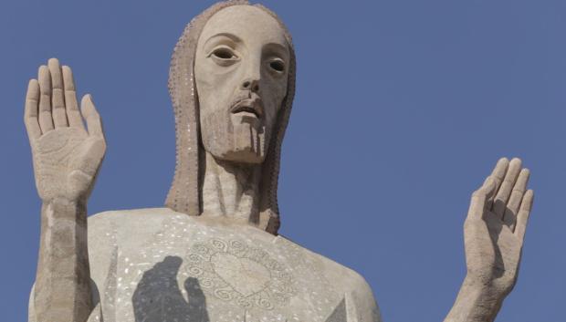 El Cristo del Otero domina la ciudad de Palencia