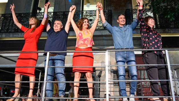 Pedro Sanchez, Maria Jesus Montero and Begoña Gomez during the Spanish Elecctions 23 J in Madrid on Sunday. July 23 2023