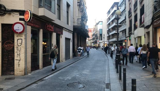 Acceso a la calle Olmillo desde Puerta de Gallegos