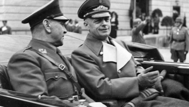 Poglavnik Ante Pavelić (izquierda) del Estado Independiente de Croacia y Ribbentrop en Salzburgo, 6 de junio de 1941