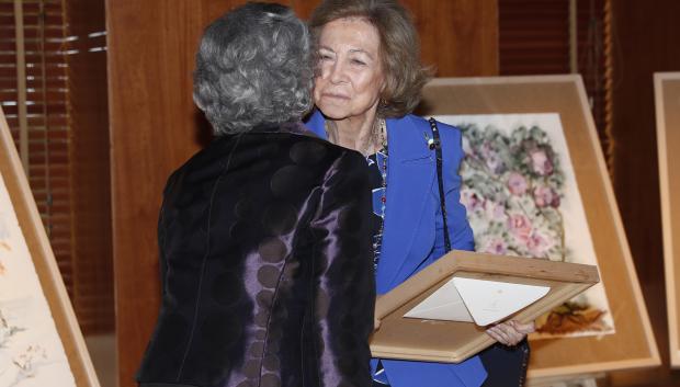 Queen Sofia and Ana de Borbon Dos Sicilias during inauguration of Acuarelas de Colores exhibition in Madrid on Wednesday, 24 May 2023.