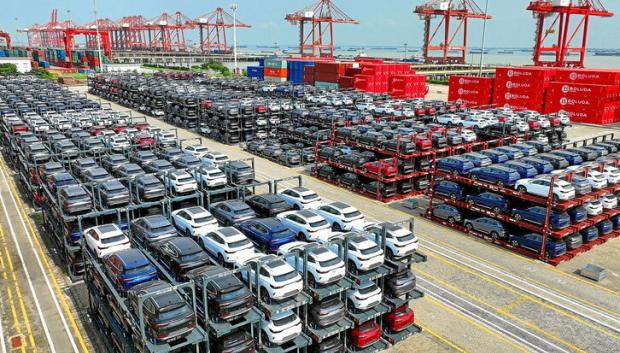 Con el volumen actual de ventas los coches pueden seguir llegando en barco