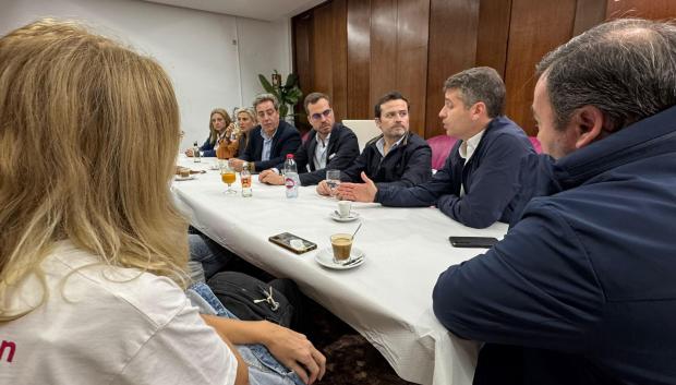 Reunión del GP en las Cortes Valencianas, Diputados y Concejales en el Ayuntamiento de Torrente hace unos dias