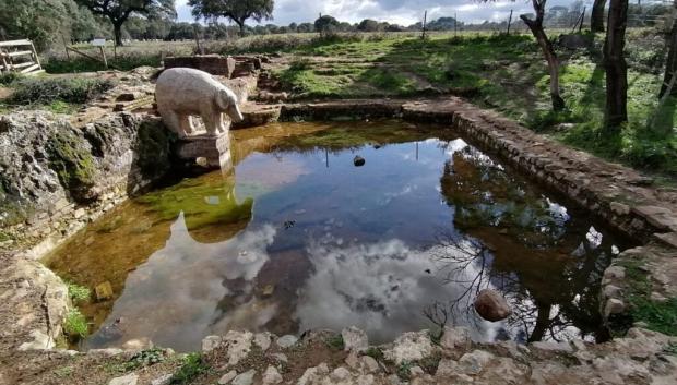 Fuente del Elefante en Santa María de Trassierra