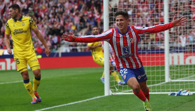 Giuliano Simeone celebra su primer gol como rojiblanco ante Las Palmas