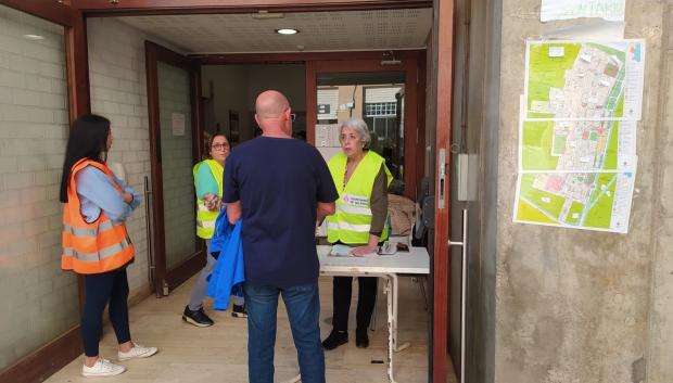 Imagen de una de las oficinas habilitadas por el Ayuntamiento de València en la pedanías de la ciudad afectadas por la DANA