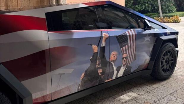 El Cybertruck que Musk regaló a Biden