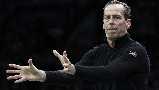 Kenny Atkinson, entrenador de los Cleveland Cavaliers