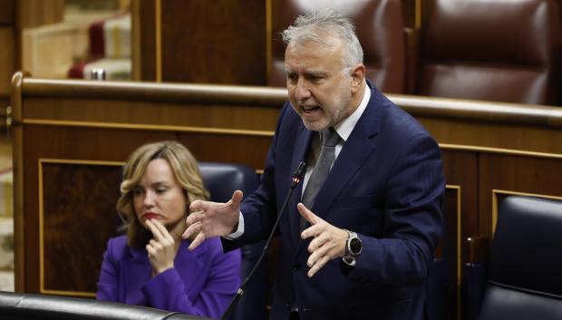 El ministro Ángel Víctor Torres, este miércoles en el Congreso