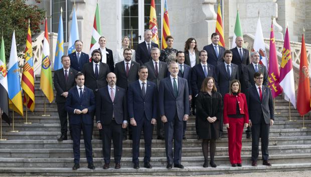 Rueda de prensa tras la Conferencia de Presidentes que reúne a todos los dirigentes autonómicos, en directo