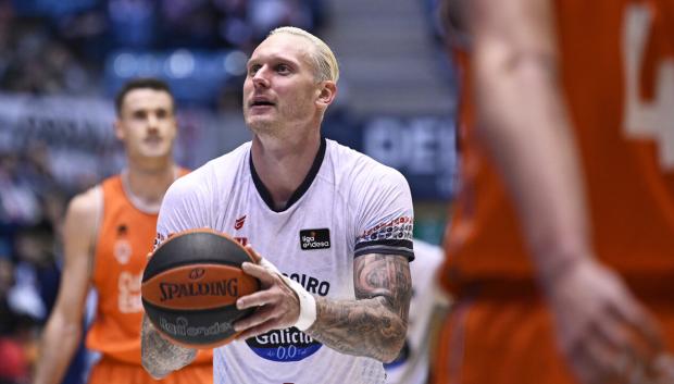 Janis Timma, en una imagen con el Obradoiro la pasada temporada