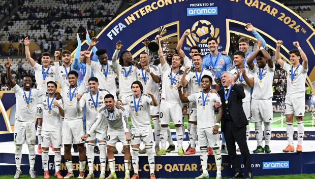 El Real Madrid celebra la Intercontinental