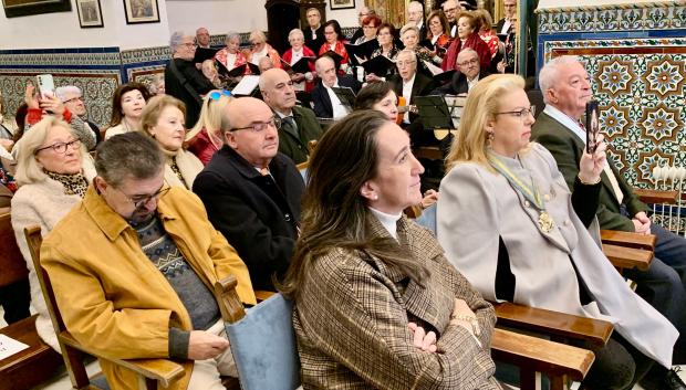 Público asistente al pregón de Aurora Barona