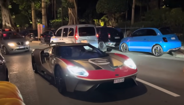 El imponente Ford GT con Alonso al volante en Mónaco