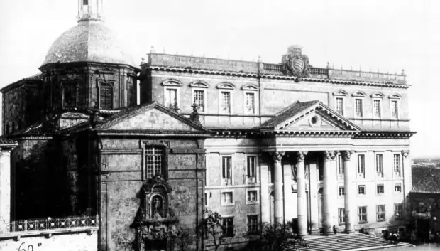 Palacio de Anaya de Salamanca, primera sede de Radio Nacional de España