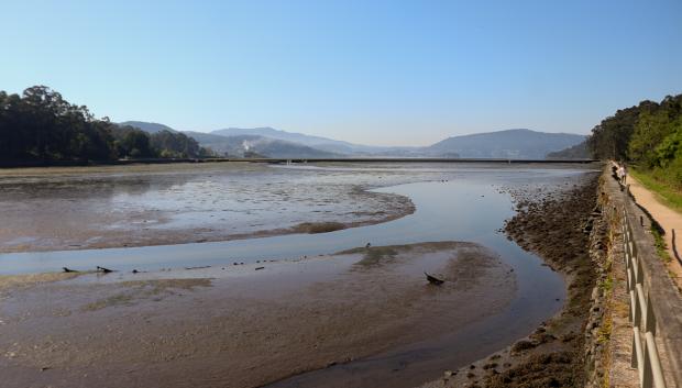 Panorámica de las Salinas de Ulló