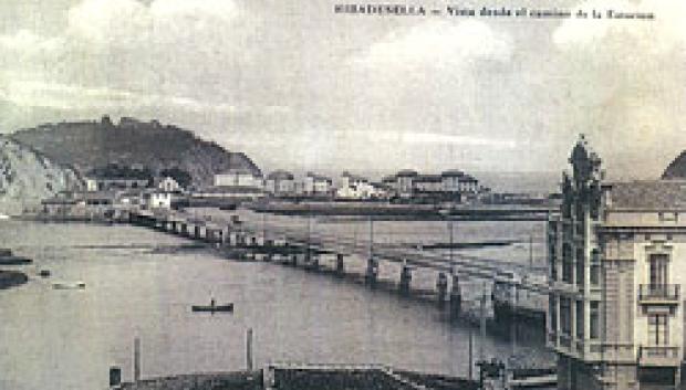 El puente original sobre la ría