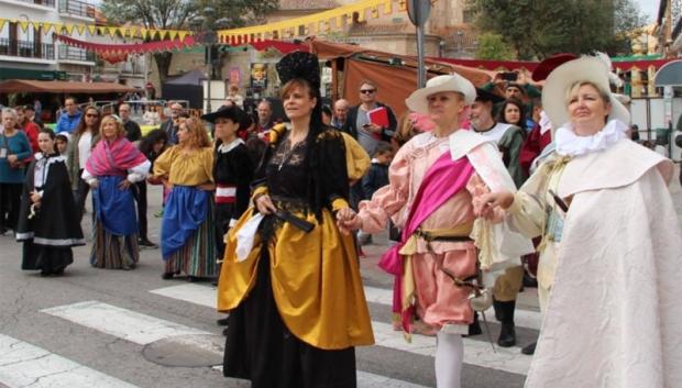 Personajes celebrando el Motín de Arganda