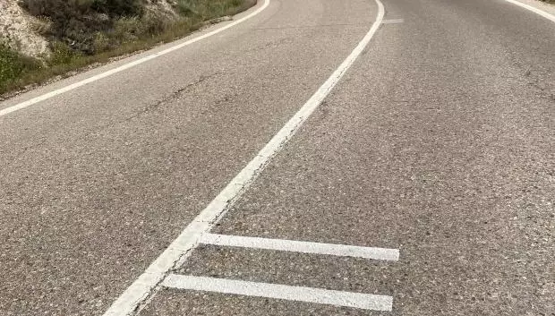 En España se ha optado por estas líneas que deben evitar pisar las motos