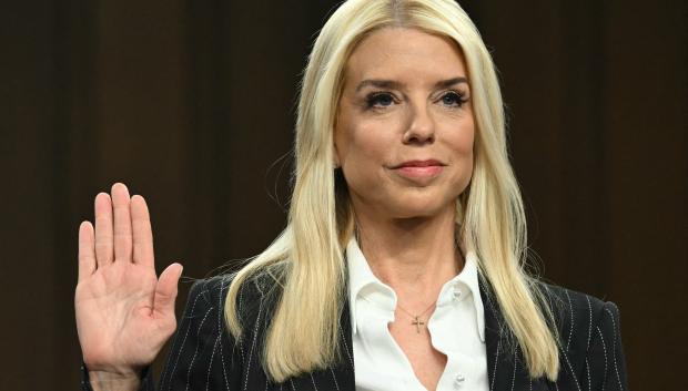 El Senado de EE.UU. confirma a Pam Bondi como fiscal general del Gobierno de Trump