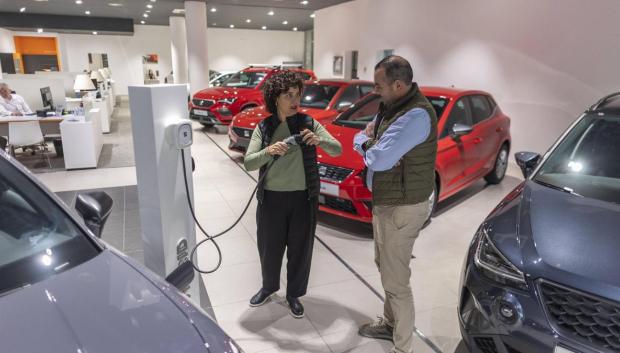 Las ventas de coches se han disparado en Valencia