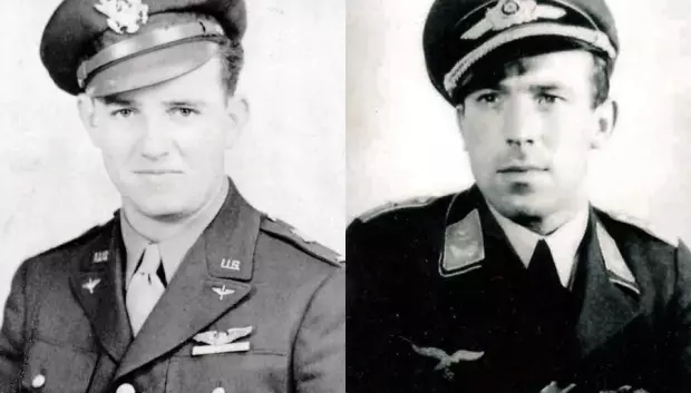 Charlie Brown (izq.) y Franz Stigler (dcha.)
