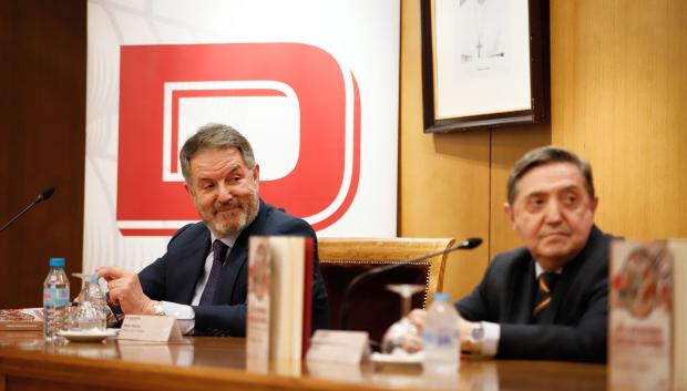 Bieito Rubido y Jiménez Losantos, en la presentación del libro de Andrés Amorós