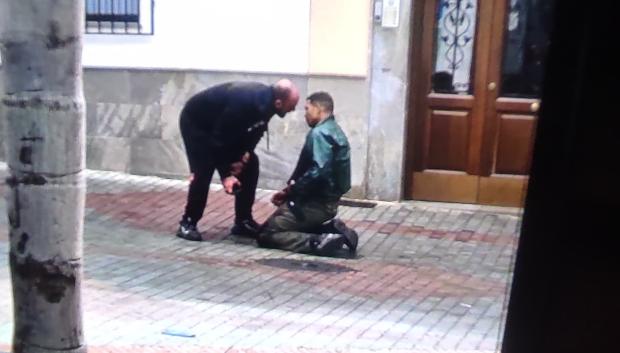 'El vapor' atemoriza a otro hombre