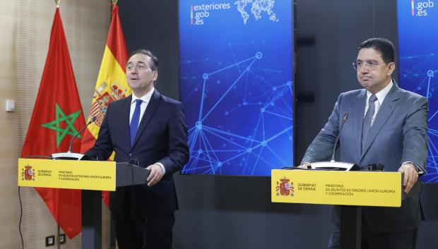 El ministro de Asuntos Exteriores, José Manuel Albares, y su homólogo marroquí, Nasser Bourita