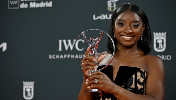 Simone Biles fue galardonada con el Laureus a la mejor deportista del año
