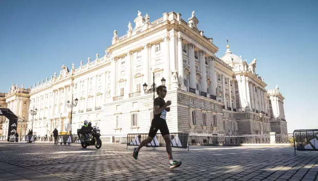 Deportista corriendo en Madrid