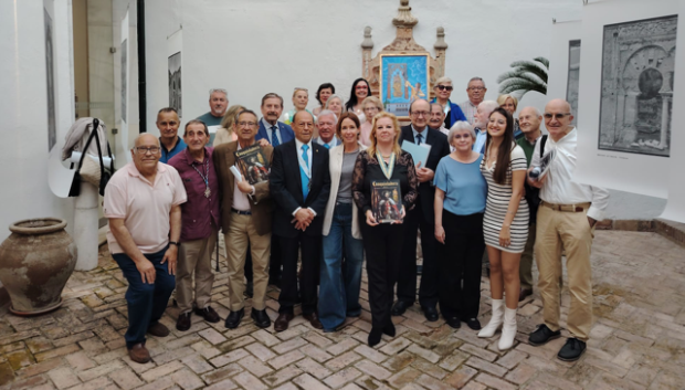 asistentes al acto de presentación de los actos