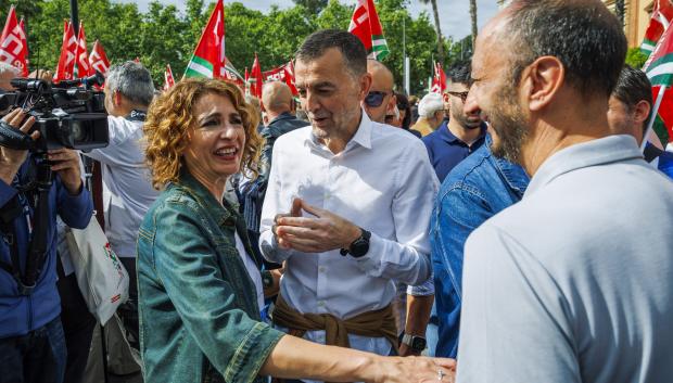 María Jesús Montero, en la manifestación del 1 de mayo en Sevilla