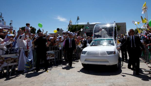 El vehículo usado por el Papa durante su visita