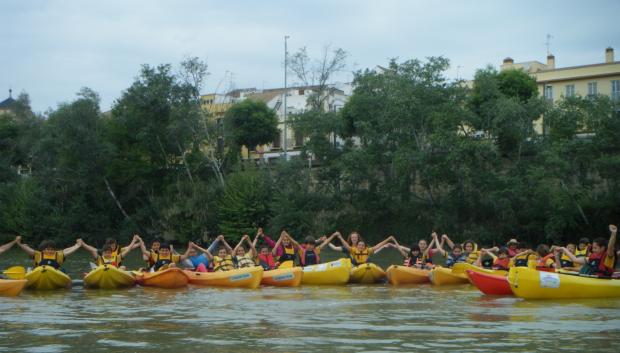 Actividad del Club de Piragüismo de Córdoba en el Guadalquivir