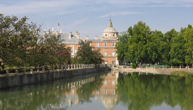 El Tajo a su paso por Aranjuez, al lado del Palacio Real