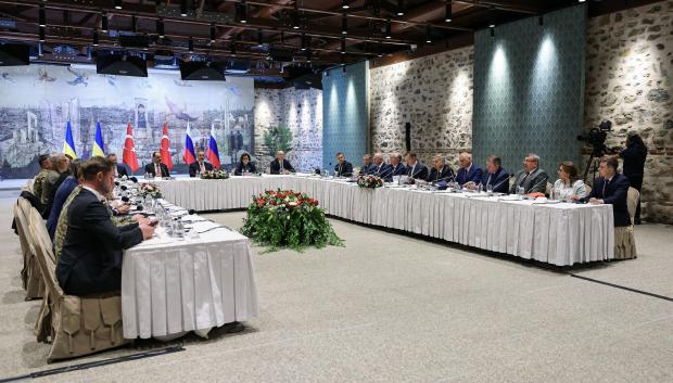 Delegaciones de Rusia y Ucrania en Estambul, Turquía