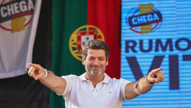 André Ventura y su partido Chega logran una meritoria tercera posición
