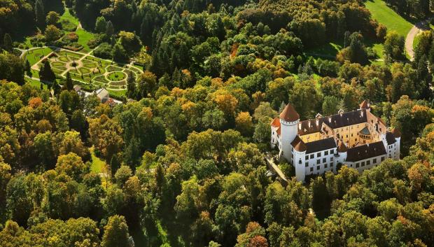 Palacio de Konopiště y sus jardines.