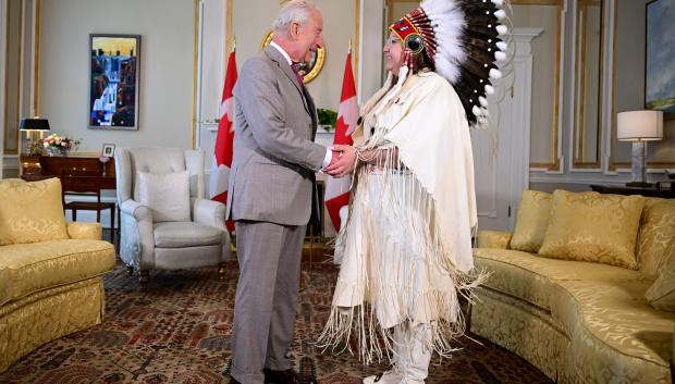 Britain's King Charles III meets with Assembly of First Nations National Chief Cindy Woodhouse at the official residence of the Governor General of Canada, Rideau Hall, in Ottawa on May 27, 2025. Britain's King Charles III is heading to Canada for a brief but "impactful" visit, at a time when President Donald Trump is floating the idea of making his northern neighbour the 51st US state.
Carlos III presidió la Asamblea de Naciones