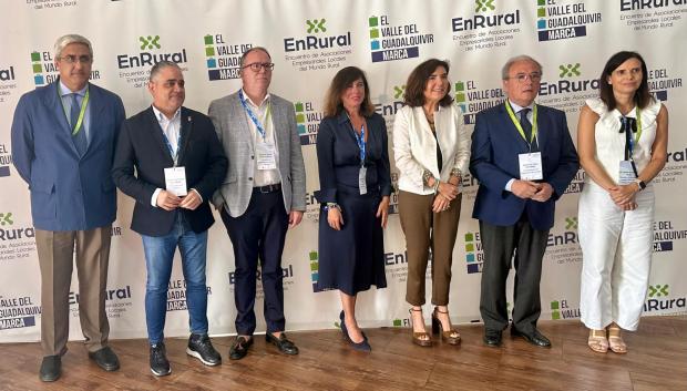 La consejera de Empleo, Empresas y Trabajo Autónomo, Rocío Blanco, en Fuente Palmera