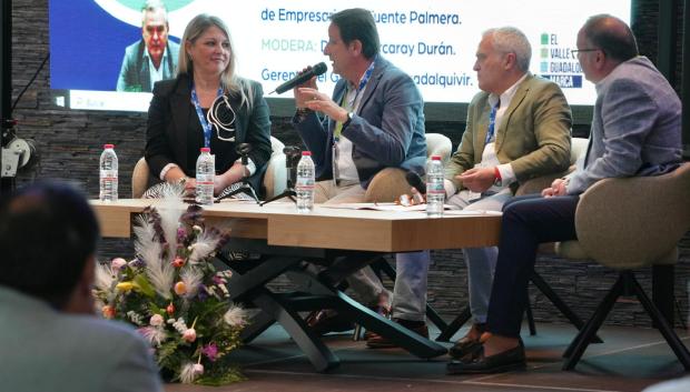Una de las mesas de trabajo de 'EnRural'