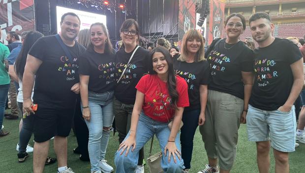 Fans durante el concierto de Camela en Córdoba