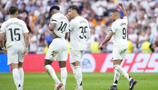 Los jugadores del Real Madrid, en el Bernabéu